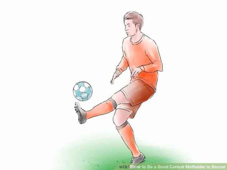 Image intitulée Être un Bon Milieu de terrain Central dans le Football Étape 3